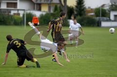 TSV Großmehring - FC Hitzhofen/Oberzell - Christian Oppenheimer (weiß Großmehring) - Foto: Jürgen Meyer