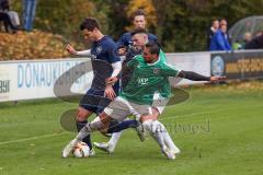 Landesliga Südost 2015/2016 - SV Manching - TuS Holzkirchen - links Daniel Kremer (SV) wird von hinten attakiert und gefoult, rechts 16 Deniz Sari (TuS), dahinter 23 Ljetrim Sekiraqa (TuS)