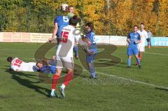 Liga Pokal Kreisliga  - TSV Ober/Unterhaunstadt - SV Kasing - Daniel Mula Torwart Ober/Unterhaunstadt greift am Ball vorbei nach einem Eckball - Dominik Wachter #19 weiss Kasing - Michael Kloiber #5 blau Ober/Unterhaunstadt -  Foto: Jürgen Meyer