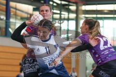 Bezirksoberliga Frauen- Saison 2026/27 - HC Donau/Paar- SpVgg Altenerding - Geier Sahra weiss HC Donau/Paar - Kaiser Verena links Altenerding - Bäumler Denise rechts lila Altenerding  - Foto: Meyer Jürgen