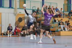 Bezirksoberliga Frauen- Saison 2026/27 - HC Donau/Paar- SpVgg Altenerding - Fuchs Julia weiss HC Donau/Paar  - Lößl Sophie lila Altenerding  - Foto: Meyer Jürgen
