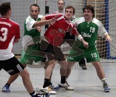 Handball HG Ingolstadt - TSV Mainburg 05.04.08 - wer verliert steigt ab - DasTor wird mit aller Kraft verteidigt. links Peter Geier und ganz recht Tobias Amann