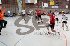 MTV Ingolstadt Handball - TV Altötting - Morvat Andre (rot MTV Ingolstadt) - Foto: Jürgen Meyer