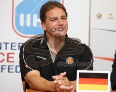 Inline Hockey-WM in Ingolstadt - Pressekonferenz - Trainer Georg Holzmann
