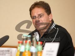 Inline Hockey-WM in Ingolstadt - Pressekonferenz - Trainer Georg Holzmann