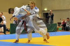 Judo Damen - Bayernliga - DJK Ingolstadt - SV Hirten - rechts Anja Weinzierl (DJK) gegen Anja Moog