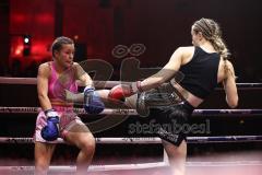 Oyakata - Night4Fight
Eniko Töth schwarze Hose Ungarn
Melanie Volkova rosa Hose Diamond Gym