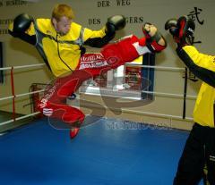 Kickbox-WM 2007 - Rene Kretschmar in der Vorbereitung auf seinen ersten WM-Kampf.