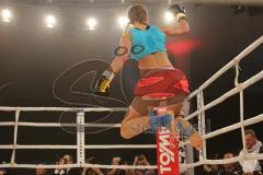 Kickboxen - Weltmeisterschaft WKU - Dr. Christine Theiss (München) - Cathy Le-Mee (F). Sieg durch technischen K.O. in der 5. Runde für Theiss - Jubel