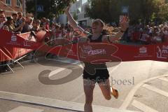 Halbmarathon 2026 - Halbmarathon 2026  - Cornelia Griesche #1 MTV Ingolstadt - 1. Siegerin im Zieleinlauf - XXXXX - Foto: Meyer Jürgen