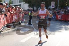 Halbmarathon 2026 - Halbmarathon 2026  - Andreas Wittmann #3856 - Roots Performance  - 2. Sieger - im Zieleinlauf - Foto: Meyer Jürgen