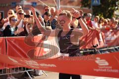 Halbmarathon 2026 - Halbmarathon 2026  - Chris Göltl #3 MTV Ingolstadt - 1. Sieger - im Zieleinlauf - XXXXX - Foto: Meyer Jürgen