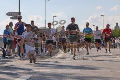 Halbmarathon 2026 - Halbmarathon 2026  - Läufer auf der Strecke - XXXXX - Foto: Meyer Jürgen