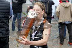 ODLO - Halbmarathon Ingolstadt 2015 - 1.Siegerin Damen Kristin Möller SC Delphin Ingolstadt  mit 1:16:44 - Foto: Jürgen Meyer