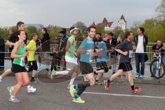 ODLO - Halbmarathon Ingolstadt 2015 - Fans an der Strecke - Foto: Jürgen Meyer