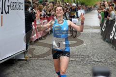 ODLO - Halbmarathon Ingolstadt 2015 - 2. Siegerin Damen Tina Fischl LG Passau - ASICS Frontrunner - Foto: Jürgen Meyer