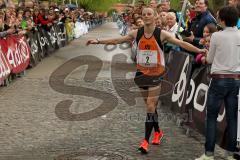 ODLO - Halbmarathon Ingolstadt 2015 - 3.Sieger Hagen Brosius SC Delphin Ingolstadt mit  1:09:08 - Foto: Jürgen Meyer