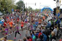 ODLO - Halbmarathon Ingolstadt 2015 - Start Halbmarathon - Foto: Jürgen Meyer