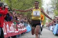 Halbmarathon in Ingolstadt 2013 - Said Azouzi - 1:05:14 (Neuer Streckenrekord)