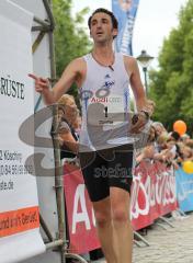 Halbmarathon Ingolstadt 2011 - Christian Dirscherl als Zweiter mit 1:11