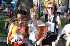 Halbmarathon 2012 Ingolstadt Foto: Jürgen Meyer
Petra Stöckmann, Mary Oleary und Haile Haimanot