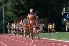 Lauf Cup - Ilmtallauf Geisenfeld 2014 - vom Start vorneweg Benjamin Ziegaus