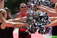 Triathlon Ingolstadt 2013 am Baggersee - Jan Raphael kommt als Zweiter ins Ziel