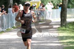 Triathlon Ingolstadt 2015 - Baggersee - Olympische Distanz, Laufen, Dritter Platz Julian Sterner