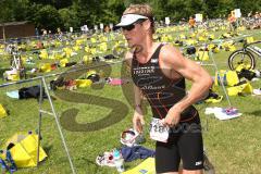 Triathlon Ingolstadt 2015 - Baggersee - Olympische Distanz, Radfahren, Wechselzone, Julian Sterner, Start Laufen