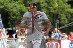 Triathlon Ingolstadt 2015 - Baggersee - Olympische Distanz, Laufen, Sieger Per Bittner (Leipzig)