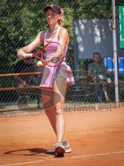 Tennis - Nordbräu Cup - Finale  - Frauen - 2026 - Nordbräu Cup 2026 - Finale - Frauen - Graber Nadine - TC Aschheim in Pink - Grigorieva Darja - TK Bietigheim in dunkler Hose - Foto: Meyer Jürgen