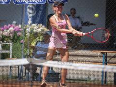 Tennis - Nordbräu Cup - Finale  - Frauen - 2026 - Nordbräu Cup 2026 - Finale - Frauen - Graber Nadine - TC Aschheim in Pink - Grigorieva Darja - TK Bietigheim in dunkler Hose - Foto: Meyer Jürgen