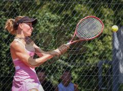 Tennis - Nordbräu Cup - Finale  - Frauen - 2026 - Nordbräu Cup 2026 - Finale - Frauen - Graber Nadine - TC Aschheim in Pink - Grigorieva Darja - TK Bietigheim in dunkler Hose - Foto: Meyer Jürgen