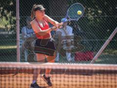 Tennis - Nordbräu Cup - Finale  - Frauen - 2026 - Nordbräu Cup 2026 - Finale - Frauen - Graber Nadine - TC Aschheim in Pink - Grigorieva Darja - TK Bietigheim in dunkler Hose - Foto: Meyer Jürgen