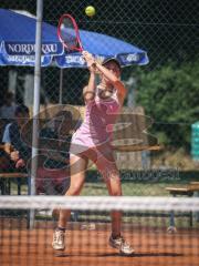 Tennis - Nordbräu Cup - Finale  - Frauen - 2026 - Nordbräu Cup 2026 - Finale - Frauen - Graber Nadine - TC Aschheim in Pink - Grigorieva Darja - TK Bietigheim in dunkler Hose - Foto: Meyer Jürgen
