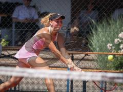 Tennis - Nordbräu Cup - Finale  - Frauen - 2026 - Nordbräu Cup 2026 - Finale - Frauen - Graber Nadine - TC Aschheim in Pink - Grigorieva Darja - TK Bietigheim in dunkler Hose - Foto: Meyer Jürgen