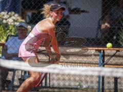 Tennis - Nordbräu Cup - Finale  - Frauen - 2026 - Nordbräu Cup 2026 - Finale - Frauen - Graber Nadine - TC Aschheim in Pink - Grigorieva Darja - TK Bietigheim in dunkler Hose - Foto: Meyer Jürgen