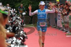 Triathlon Ingolstadt 2014 - Baggersee - Siegerin Damen Olympische Disziplin, Sonja Tajsich